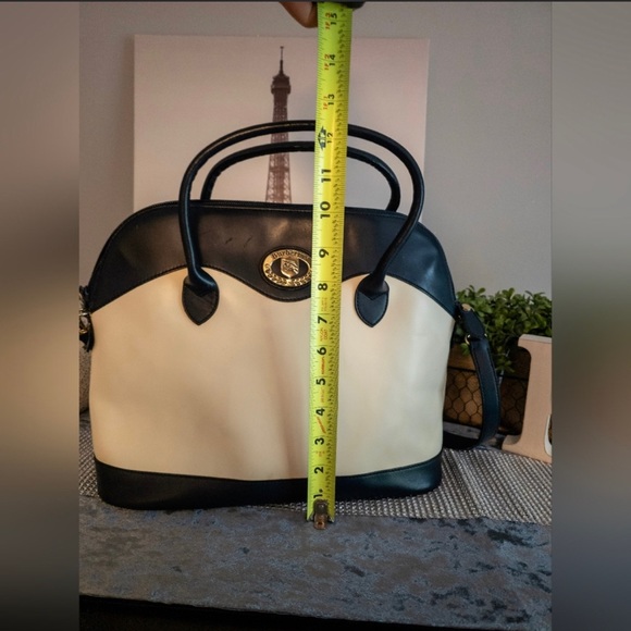 ⚜️ BurberryS White and Navy 2-Way ⚜️ - Picture 13 of 14